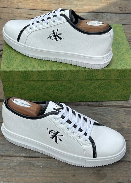 CALVIN KLEIN WHITE