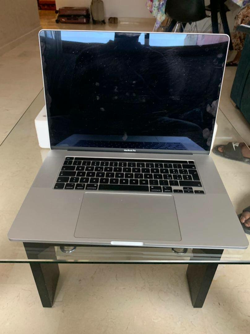 MACBOOK PRO 2019 TOUCH BAR 15"