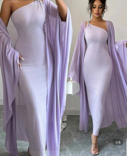 Robe élégante violette