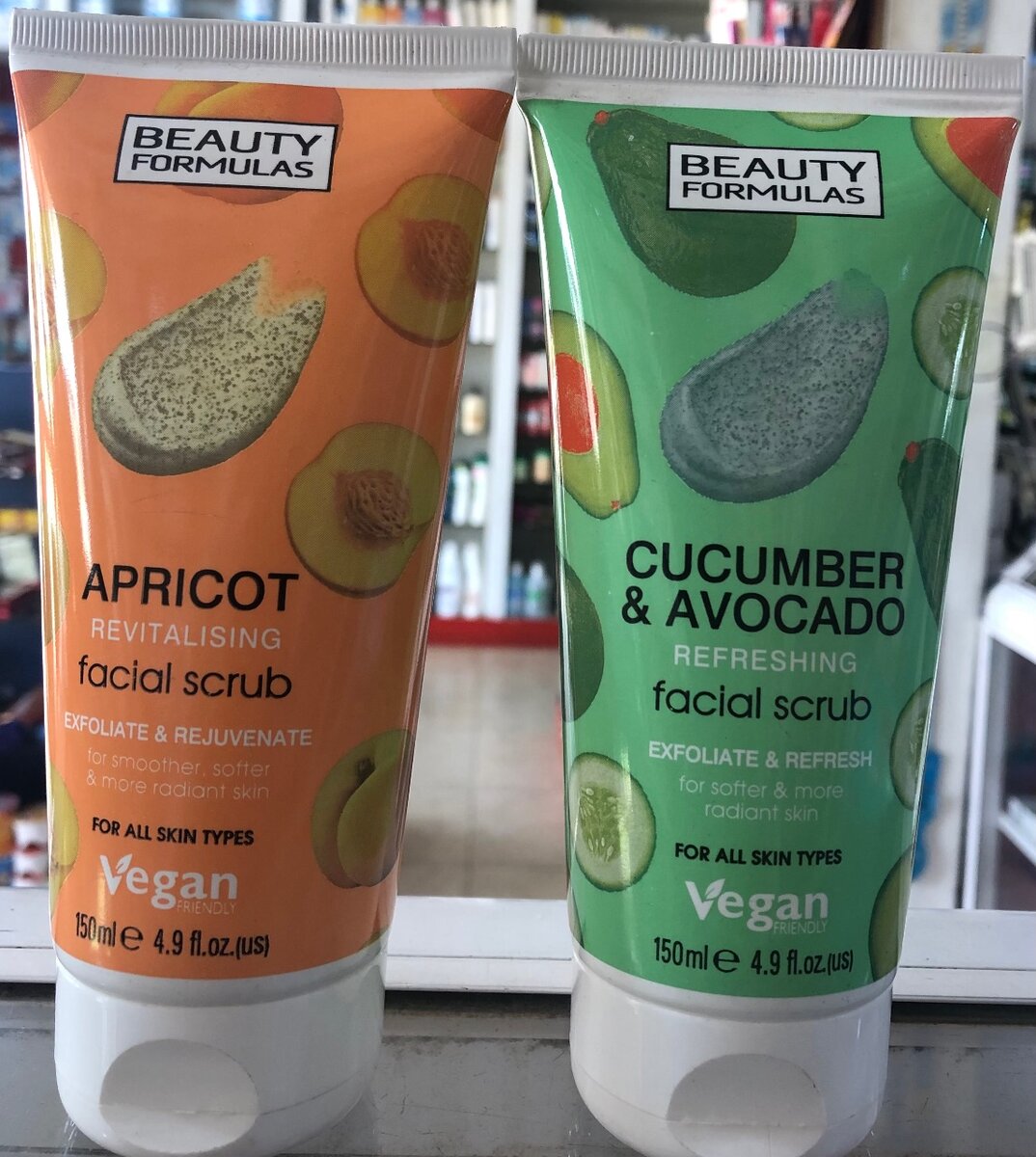 BEAUTY FORMULAS FACIAL SCRUB 150ML ALLTYPES