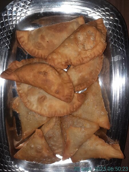 Samosas et pastels