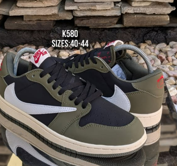 Air Jordan 1 Low X Travis scott “Mocha”