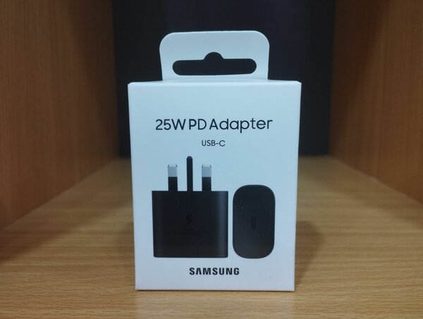Samsung 25w type C adaptor
