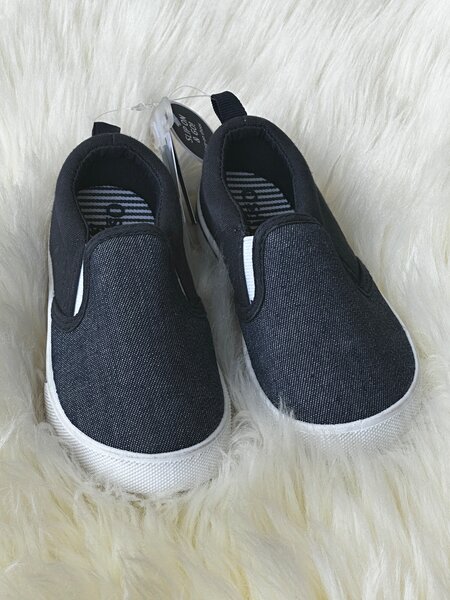 Original OshKosh boys shoe