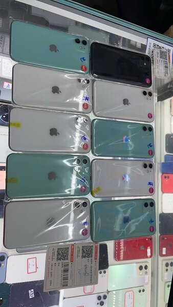 iPhones and computers (PREOWNEDS)