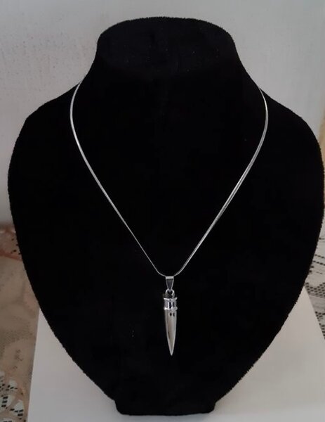 Collier Pendentif Élégant