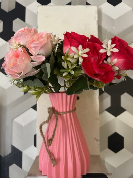 4 Élégants vase floral + roses