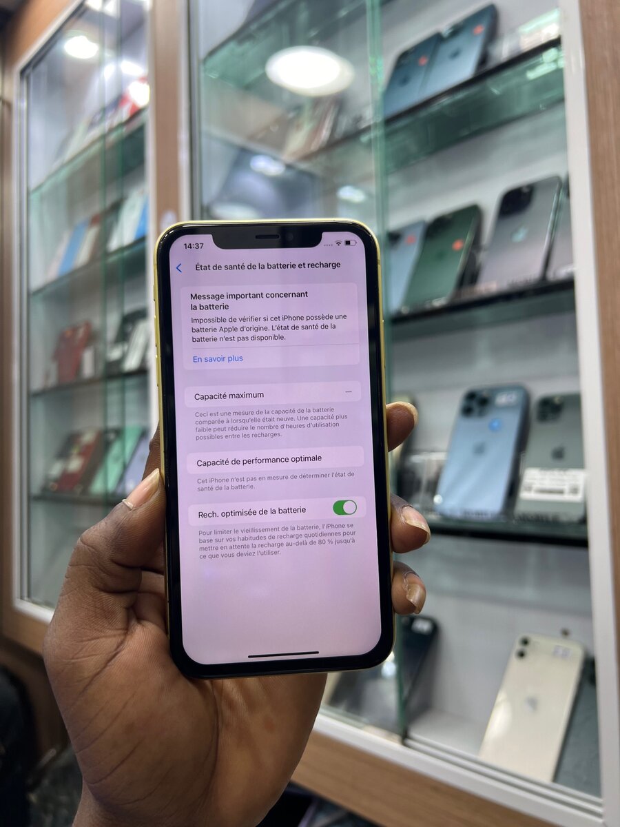 11 simple 64Go bien propre sans ID