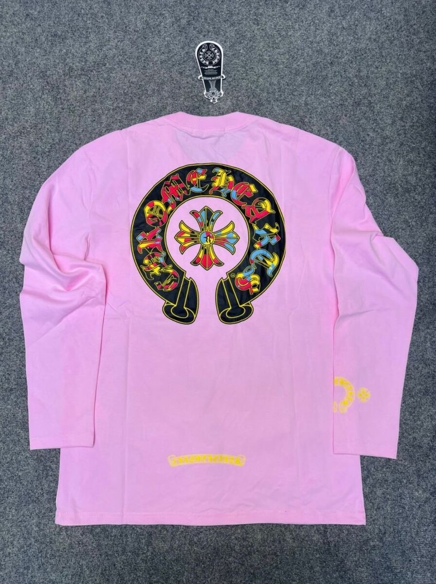 T-shirt à manches longues moderne