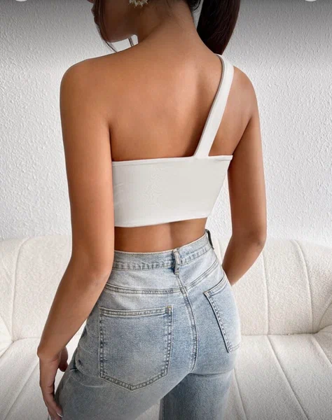Top asymétrique blanc chic