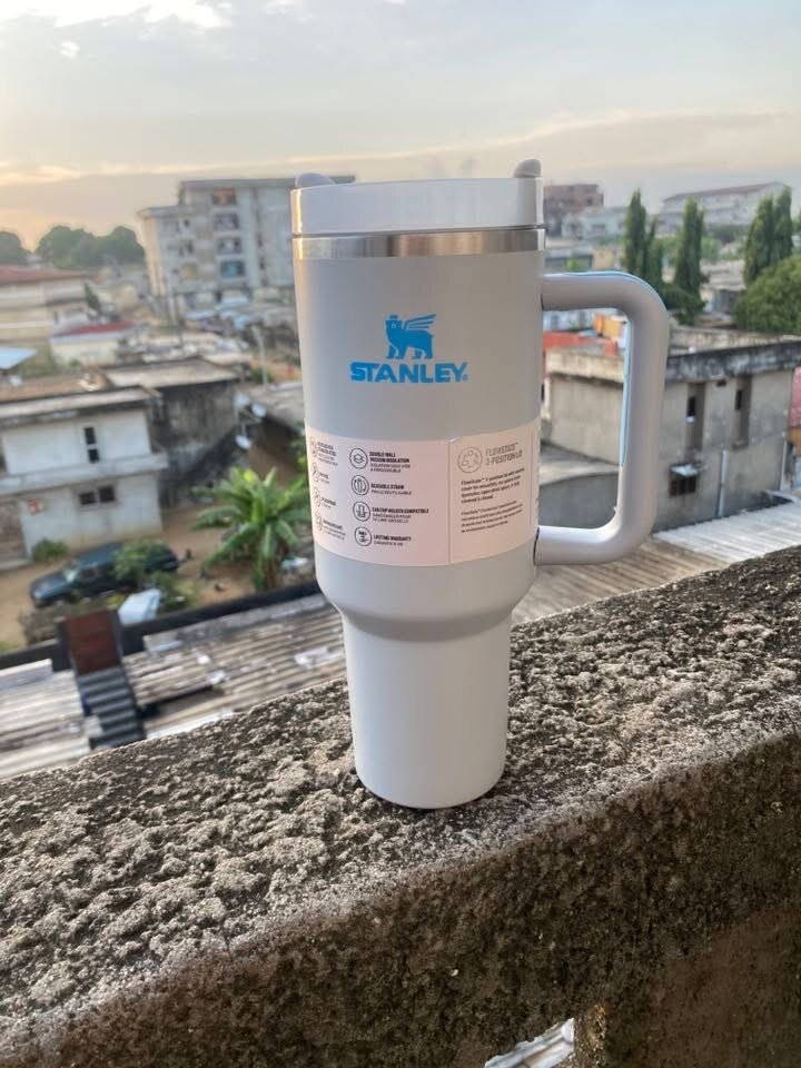 Tasse Stanley Quencher 1200 ml