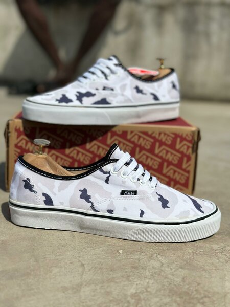 Vans Baskets Camouflage Blanc