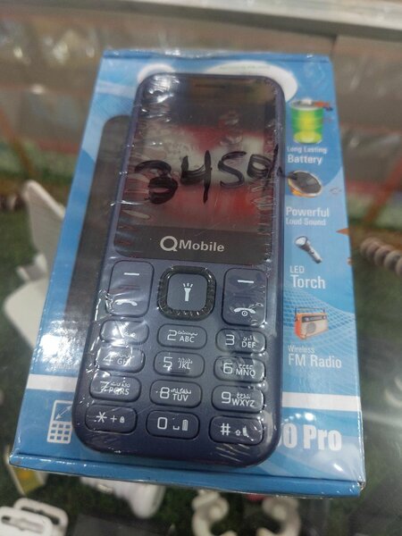Q Mobile E400Pro