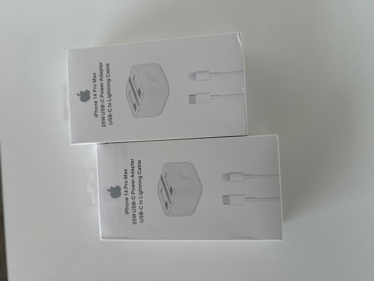 IPHONE COMPLETE CHARGER