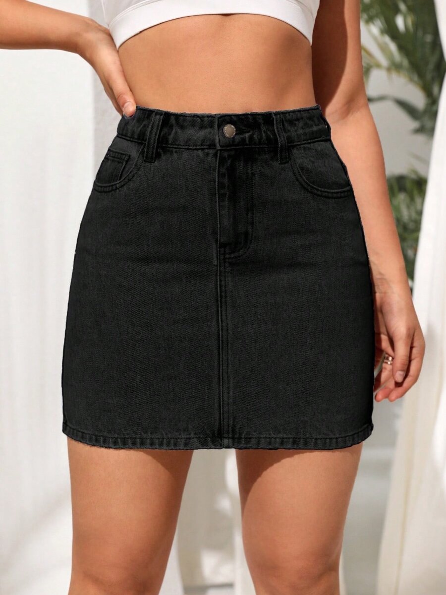 Jupe en jean noire élégante