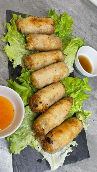 Nems (poulet/ viande/ poisson)