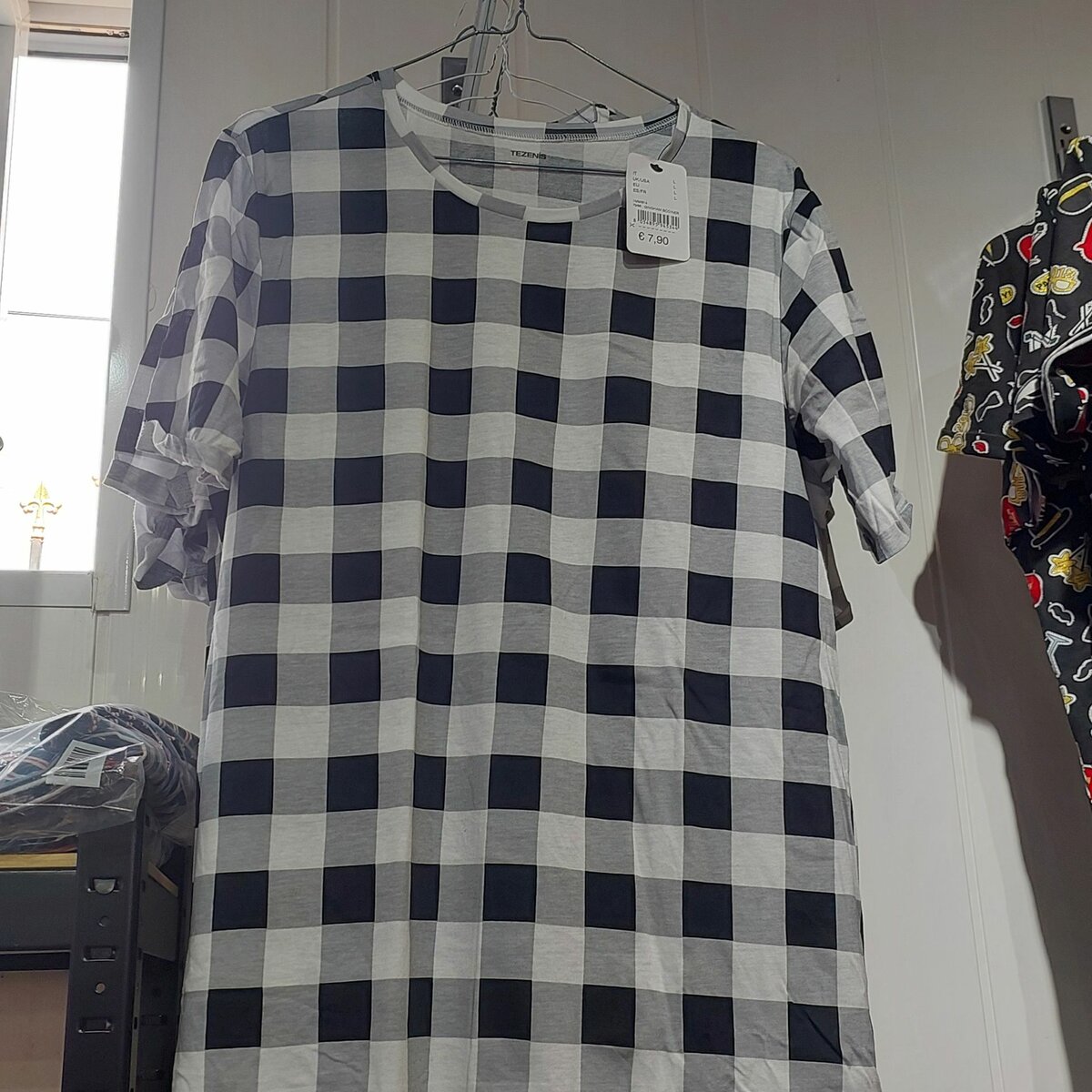 Ladies Tops/T-shirts