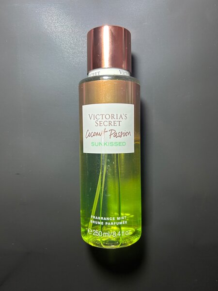 Victoria secret fragrance mist