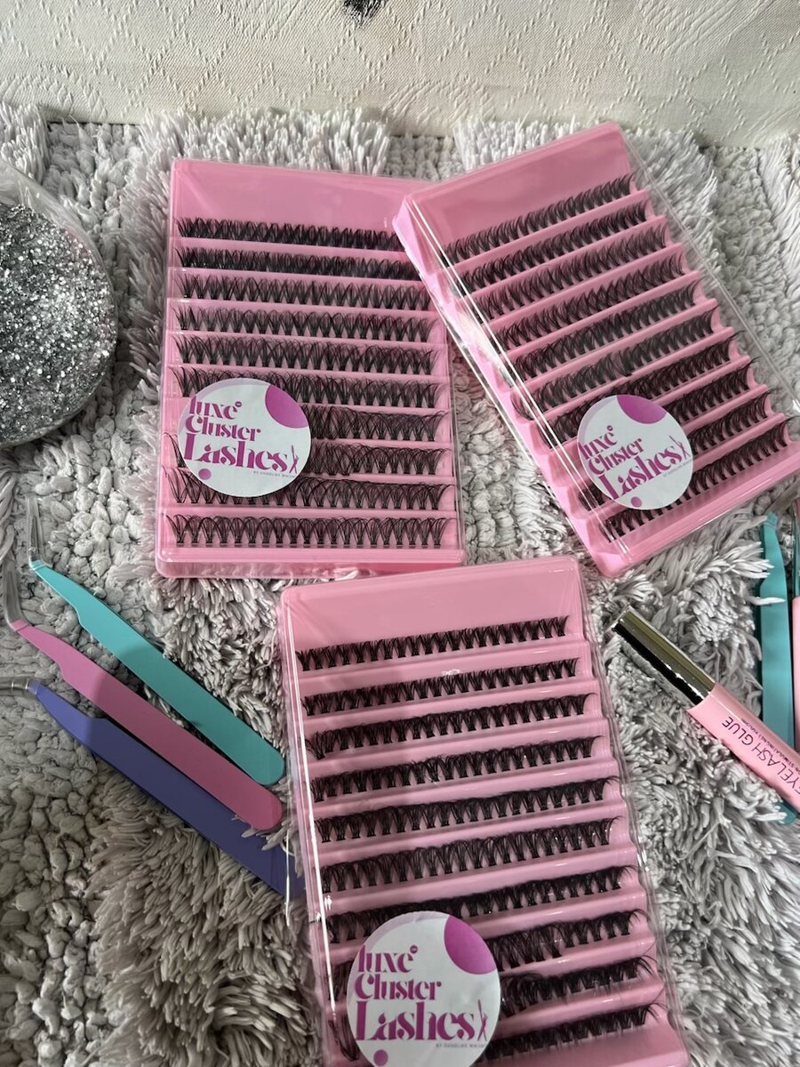 Lash clusters