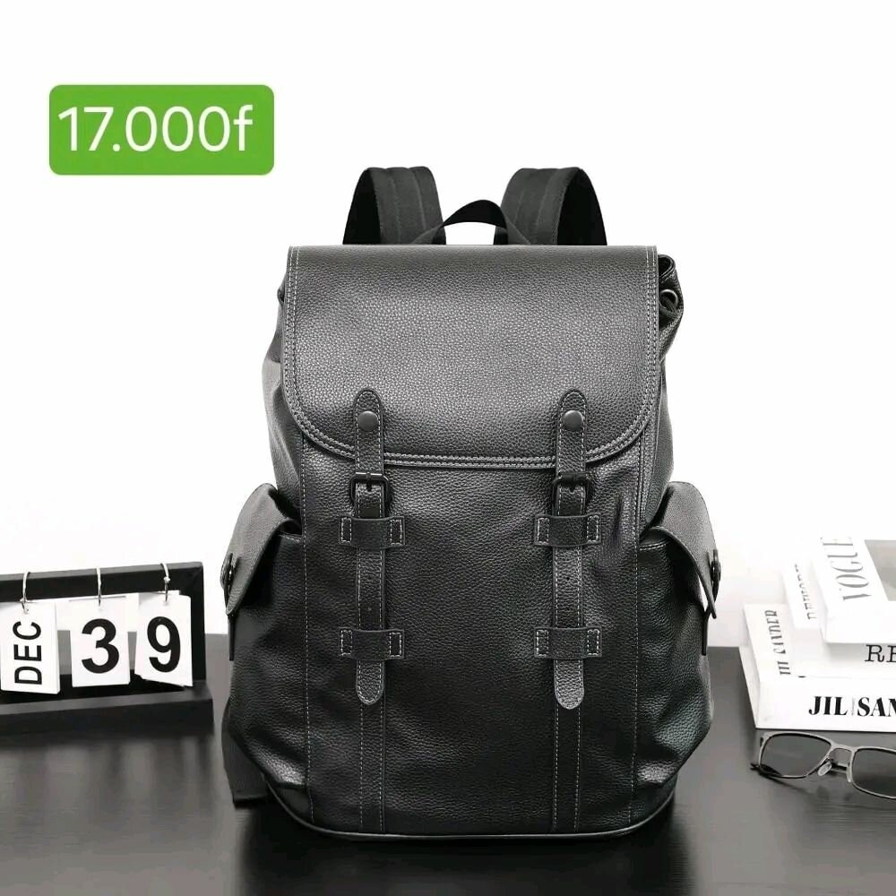 Sac à Dos Élégant en Cuir