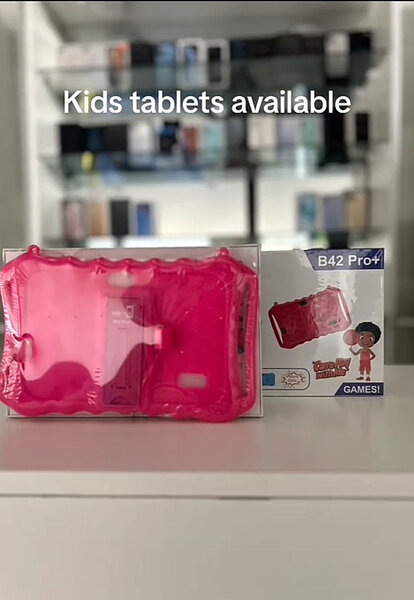Kids tablets in pink