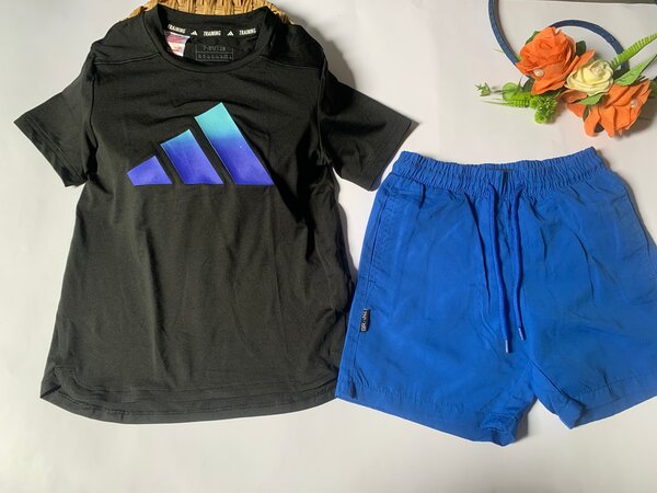 Robe en dentelle pour enfants