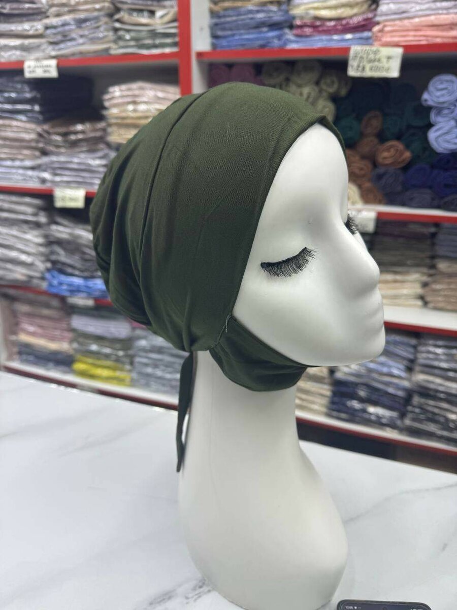 Шапка на завязках