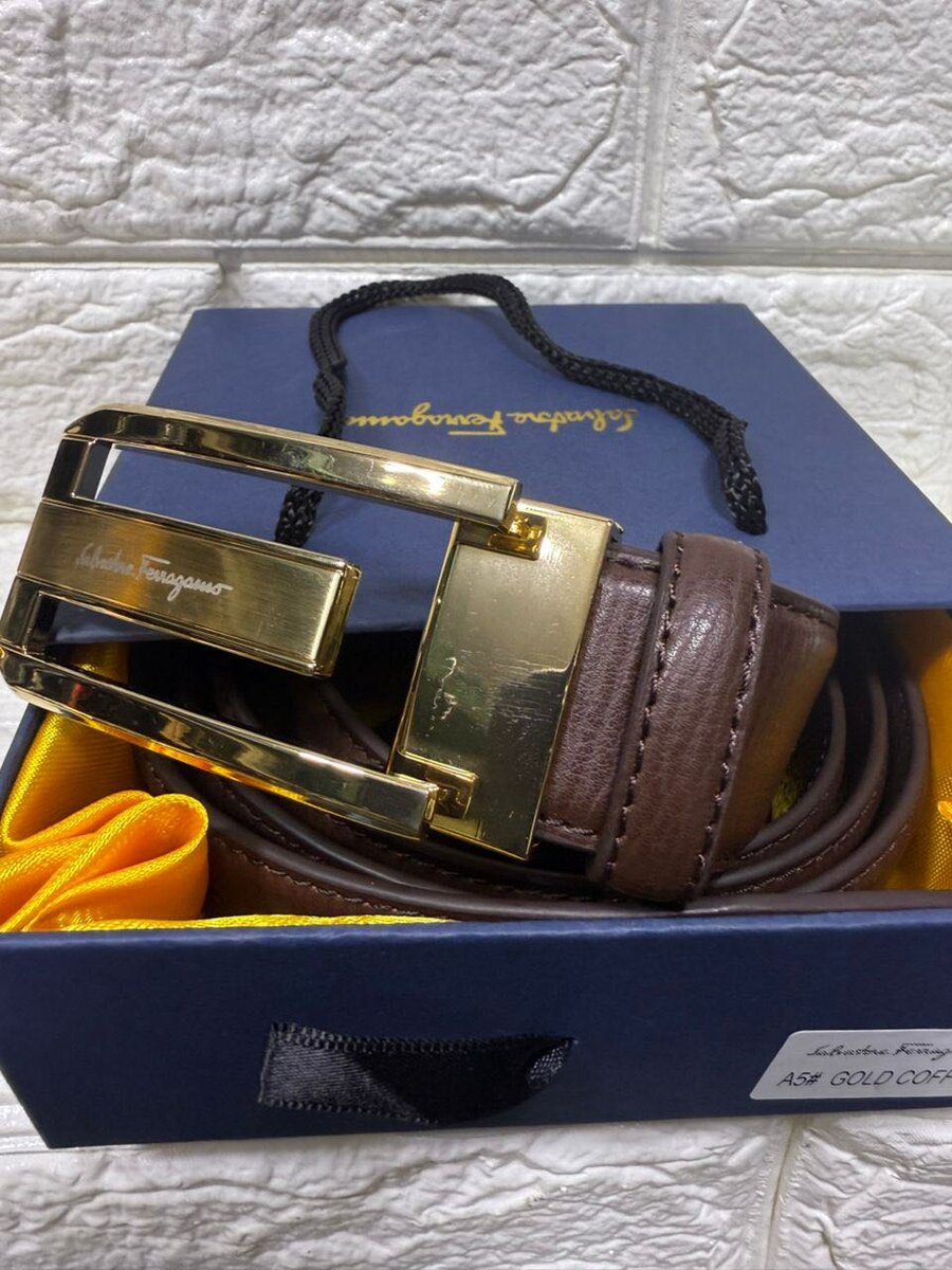 Ceinture en cuir marron élégante