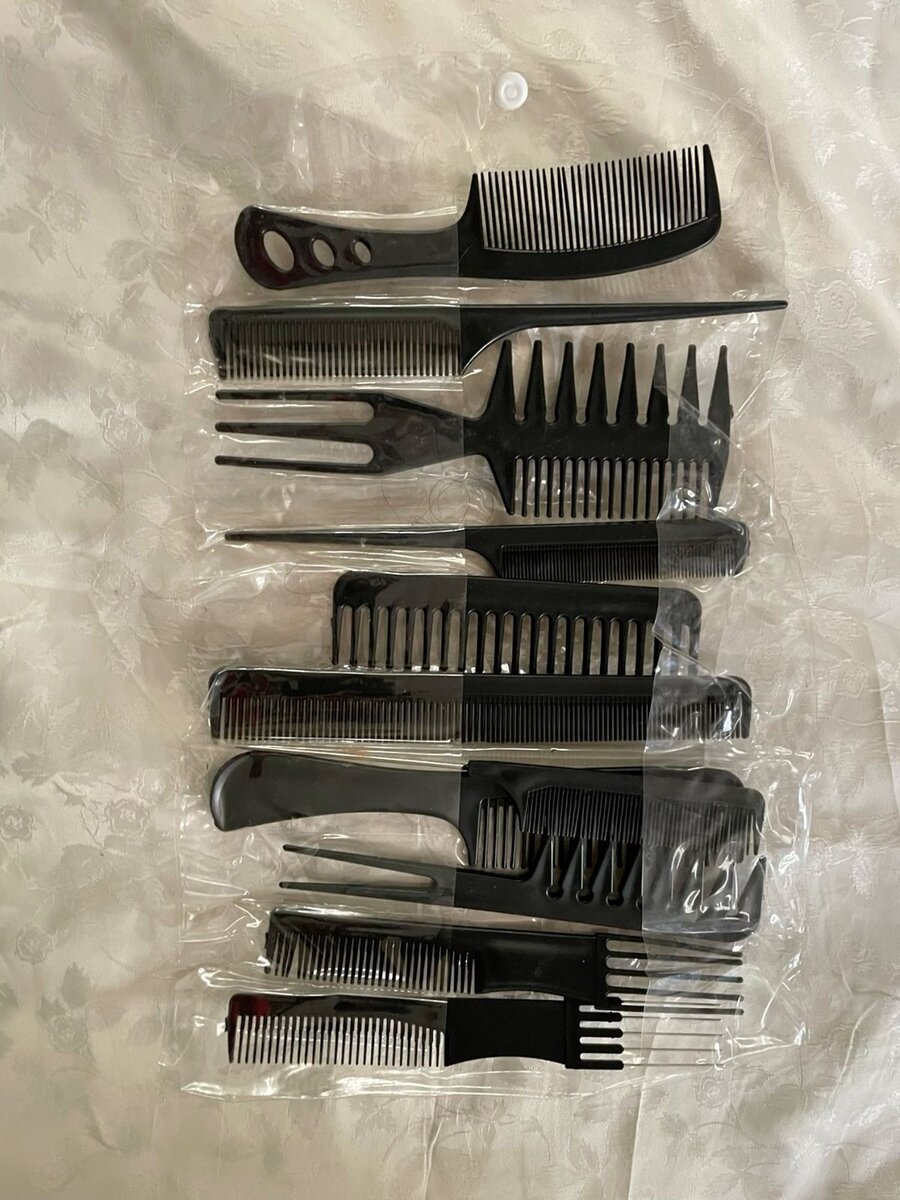 10 de peignes professionnels