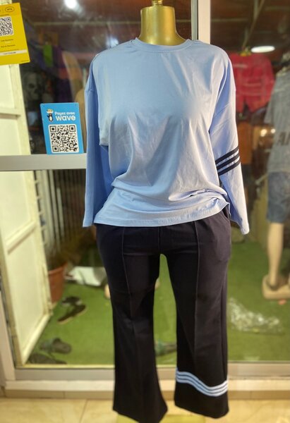 T-shirt rayée bleu unisexe