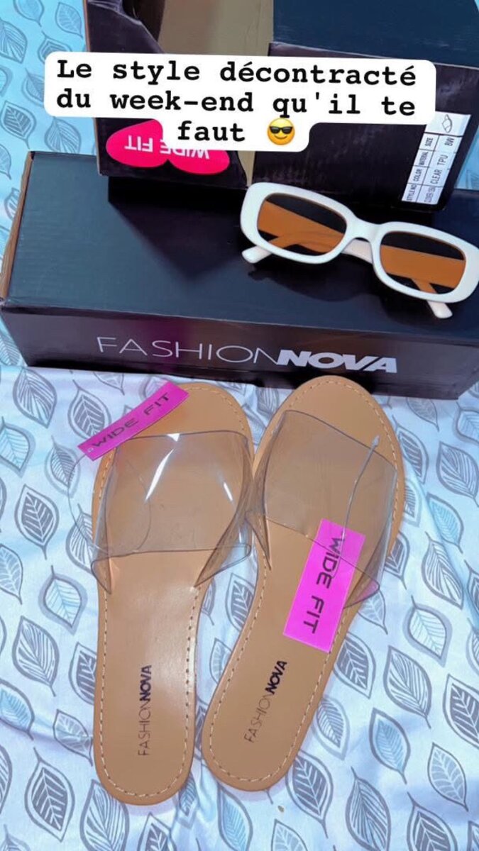 FashionNova Sandales Nudes