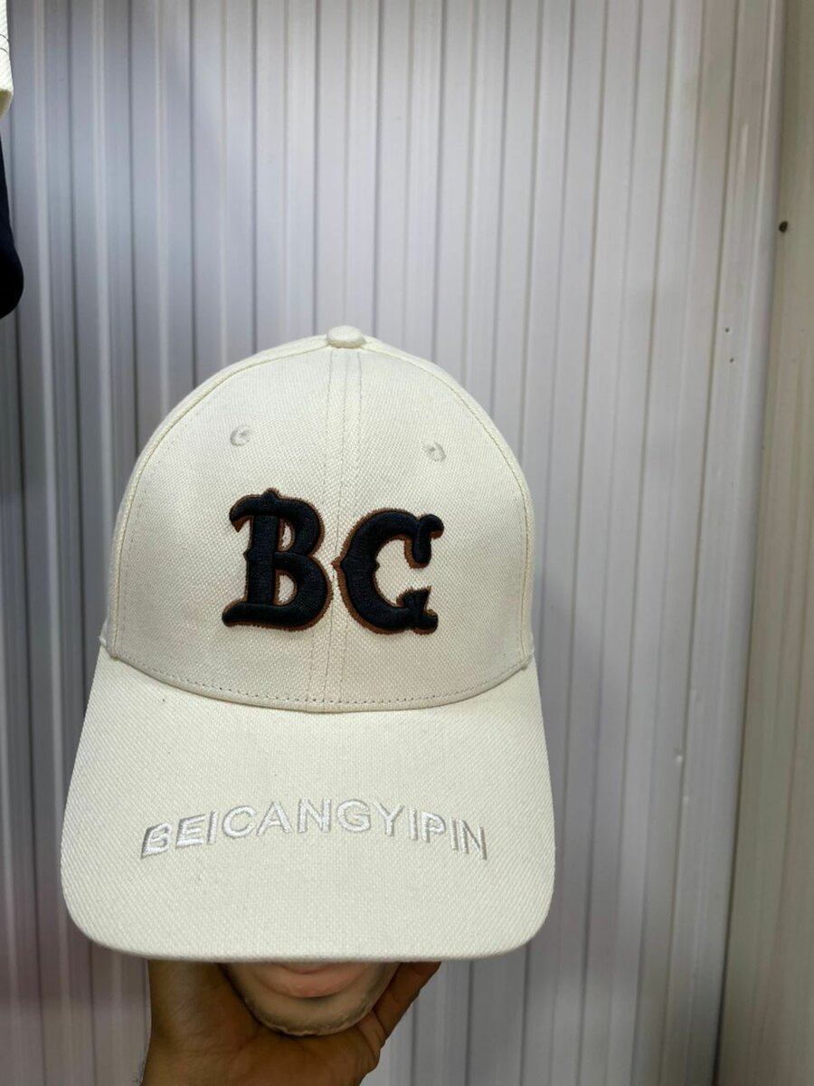 Chapeau de très bonne qualité