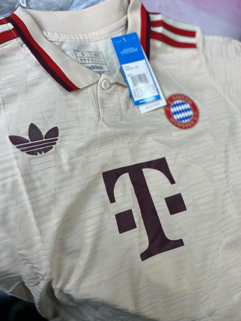 24/25 Bayern Munich Football Jersey