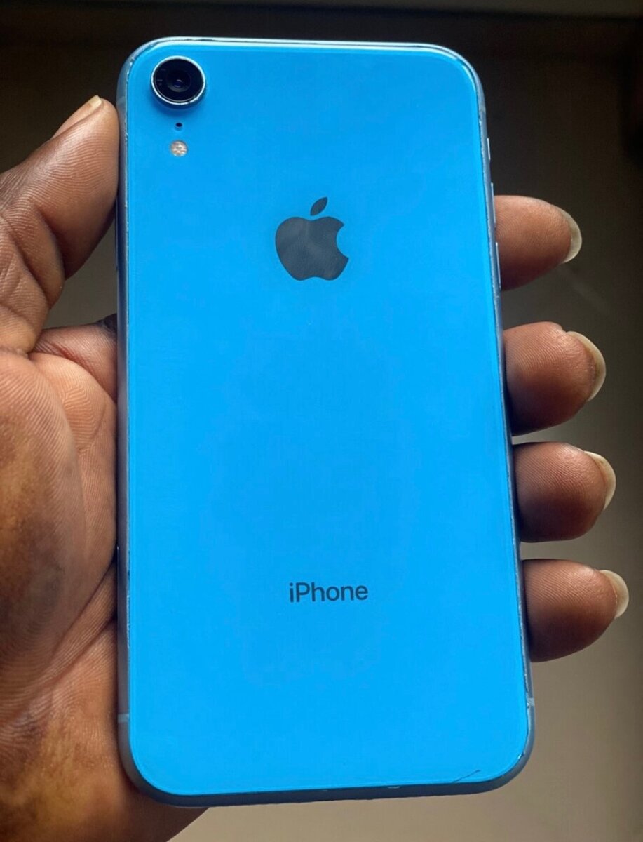 IPHONE XR