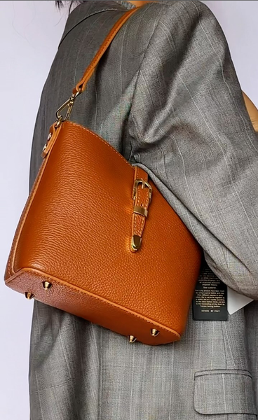 сумка коричневая