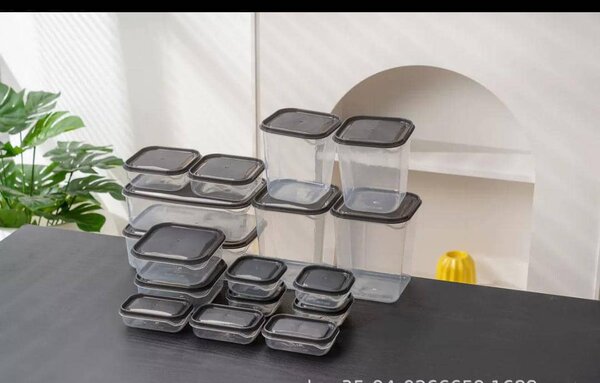 17 pieces lunch boxes