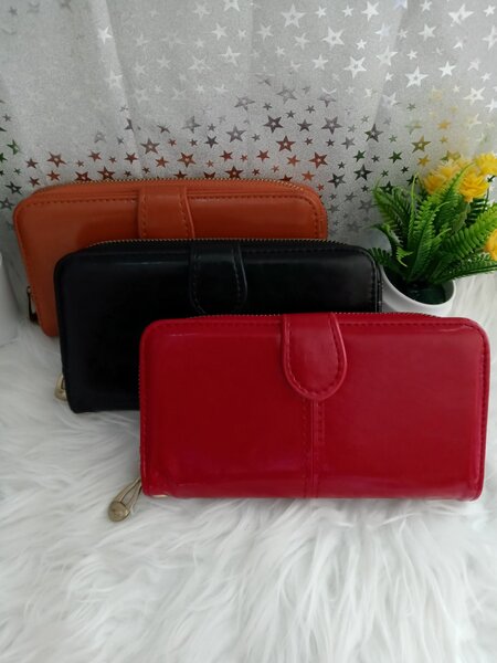Quality leather ladies Purse