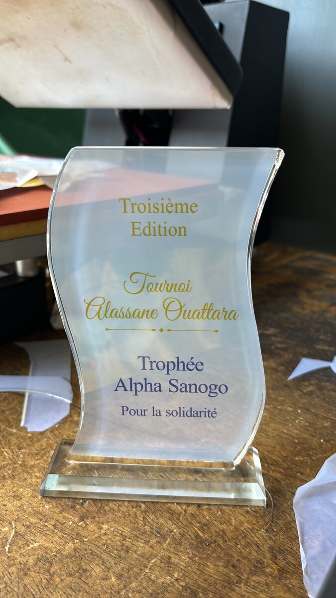 Trophée en plexiglass