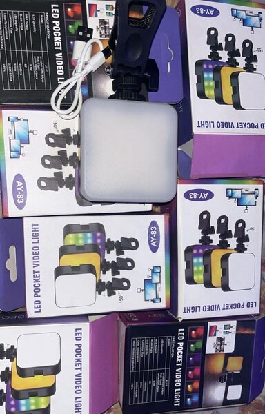 Lumière vidéo LED portable