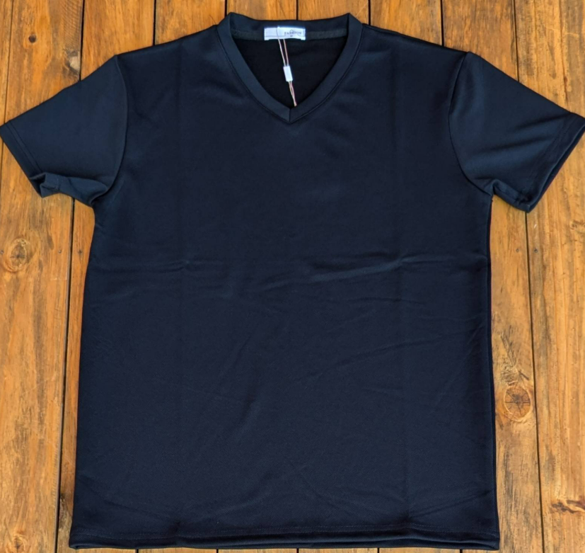 V-NECK T-SHIRT