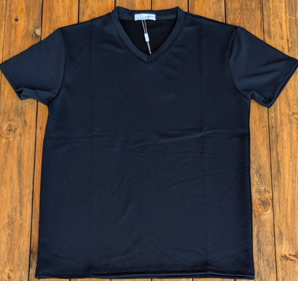 V-NECK T-SHIRT