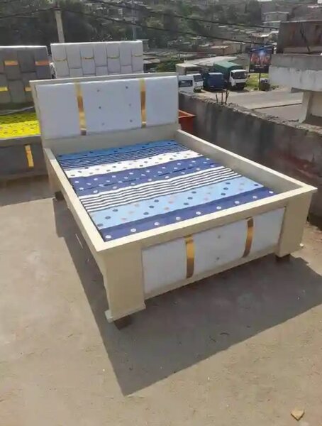 Lit design moderne avec rangement