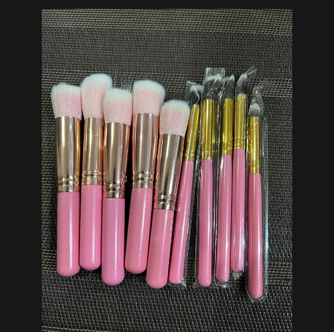 10pcs MAKEUP BRUSHES