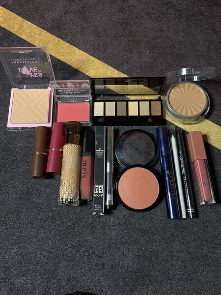 Full Makeup deal