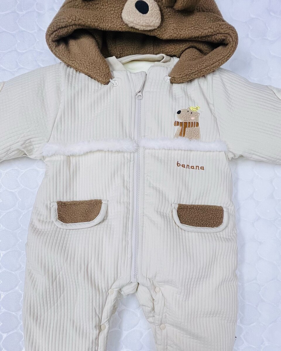 Детский комбинезон с капюшоном