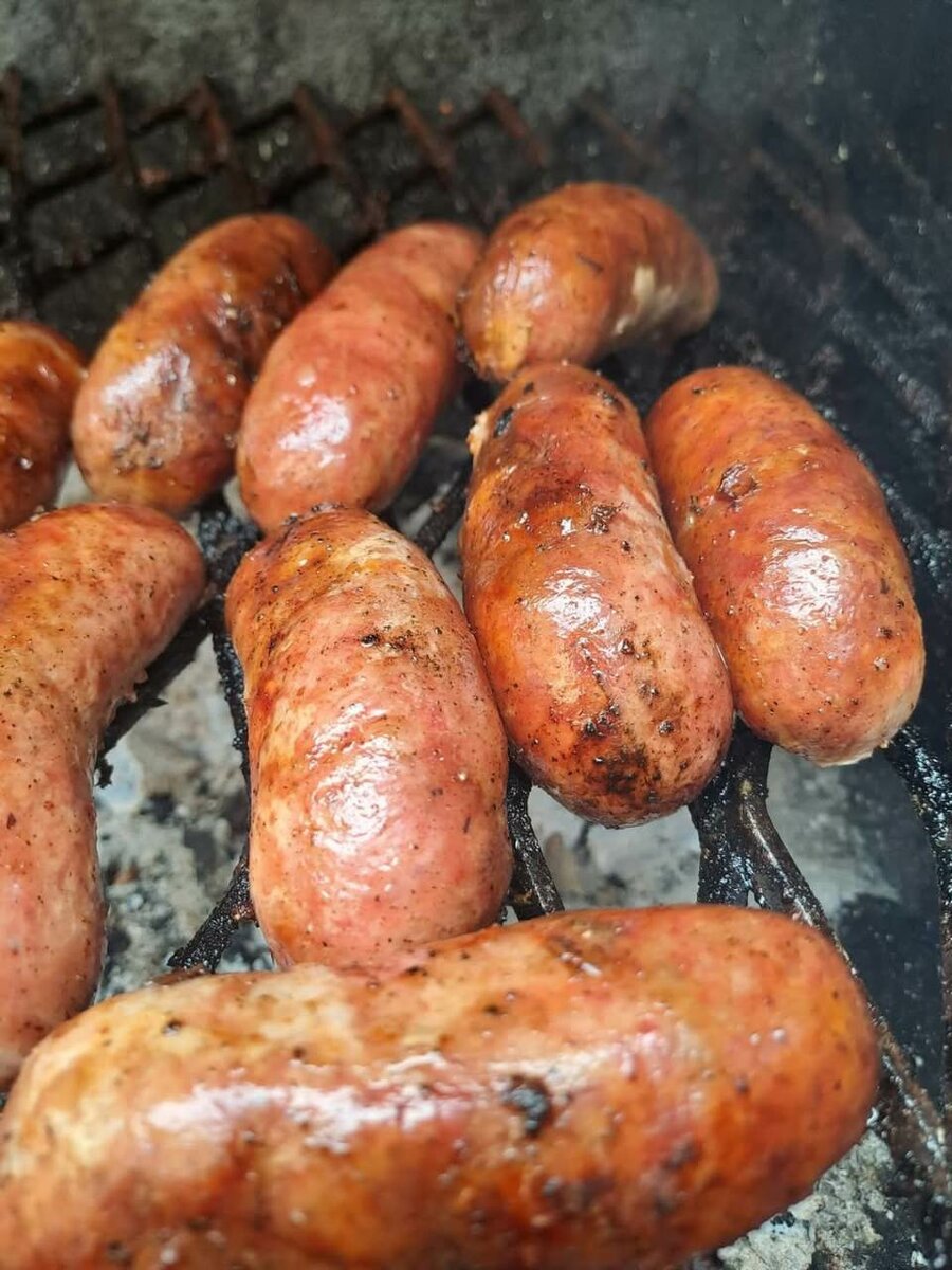 Saucisses grillées savoureuses
