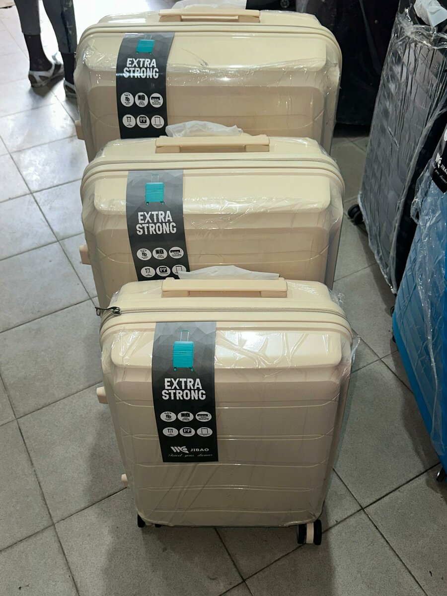 Extra Strong Luggage Set