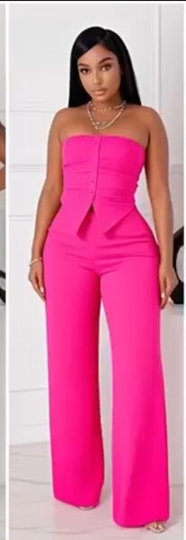 Combinaison rose bustier élégante