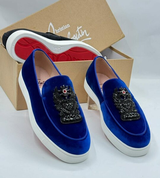 CHRISTIAN LOUBOUTIN CLASSIC