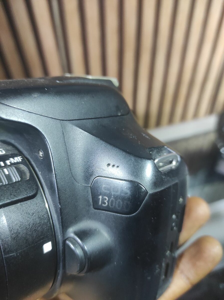 Appareil Photo Canon EOS 1300D